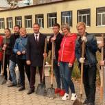 Члены Южно-Сахалинского местного отделения Партии присоединились к акции «Посади лес»