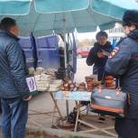 Партийцы Павловского Посада пресекли факт незаконной торговли
