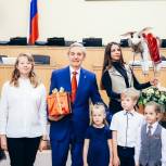 Детское собрание Тюменской области объявило 28 октября днем рождения Конька-Горбунка