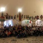 Дети из Дюртюлинского и Илишевского районов по приглашению партийцев посетили Театр кукол в Уфе