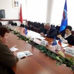 Миронова помогла мужчине с оформлением документов на получение звания «Ветеран труда»
