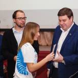 Сторонники Партии провели интеллектуальную игру «РосКвиз» для арзамасской молодежи 