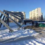 Борис Хохряков посетил новый  сквер Строителей в Нижневартовске