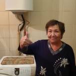 Партийцы помогли жительнице Салехарда