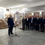 Член Совета Федерации Франц Клинцевич открыл в Курске фотовыставку