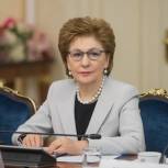 Карелова: День матери - прекрасный повод выразить любовь самому главному в жизни человеку