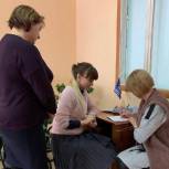 В «Единую Россию» поступило свыше полутора тысяч подписей от жителей Духовницкого района за строительство ФОКОТа