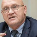 Константин Слыщенко: дорога от мыса Левашова до Октябрьского нуждается в серьезном берегоукреплении