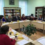 Суббот помог жительнице Озерного разобраться в вопросах начисления доплаты к пенсии
