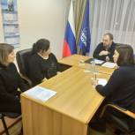 Ситников закончил декаду приема граждан в Салехарде
