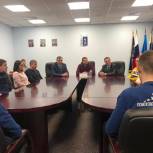 Жаромских встретился в поселке Уренгой с юными поисковиками