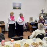 Партийцы Красносельского района организовали творческий вечер для инвалидов, проживающих в районе