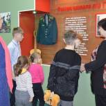 Партийцы Нижнего Тагила организовали для детей экскурсию в музей 