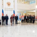 В Совете Федерации открылась выставка памяти подвига бойцов 6-й роты Псковской дивизии Воздушно-десантных войск