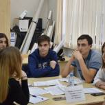 Слушатели Армавирской партийной школы «примерили» роли заместителей главы муниципального образования