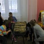 В первичном отделении «Единой России» провели музейную экскурсию для дошкольников