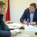Депутат облдумы проконсультировал воронежцев по вопросам, касающимся переселения из ветхого и аварийного жилья
