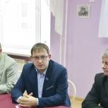Партийцы встретились с жителями Иртышского
