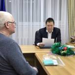 Ледков провел прием граждан в Салехарде