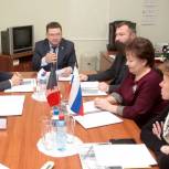 Алексей Чернов провёл заседание постоянной комиссии по труду, социальной политике и делам ветеранов