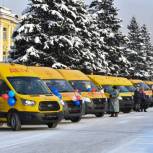 33 школьных автобуса и 17 автомашин скорой помощи пополнили автопарк социальных учреждений Тувы 