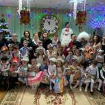 Избербашские партийцы поздравили с Новым 2020 годом – 20-летием Центра реабилитации детей и подростков с ограниченными возможностями