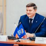 Иван Квитка поздравил однопартийцев с Новым годом