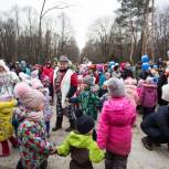 Более 600 нижегородцев приняли участие в новогоднем празднике в парке «Дубки» 