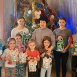 Ольга Веневцева поздравила с Рождеством многодетную семью