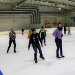 Калужские единороссы отметили День студента на коньках