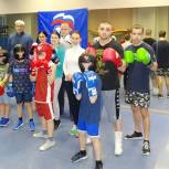 Партийцы помогли открыть для детей секцию по боксу в Филевском парке  