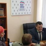 Жителей поселка Северный проконсультировали по поводу перерасчета за вывоз мусора