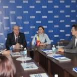 Секретарь регионального отделения Юрий Кислов встретился с участниками молодежного кадрового проекта «Лифт»