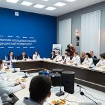 Турчак: «Единая Россия» сделает доступной покупку лекарств в сельской местности