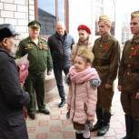 Тбилисским ветеранам вручают медали в честь 75-летия Победы