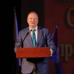 Виктор Шептий поздравил профсоюзы Свердловской области с их 102-й годовщиной 