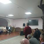Единороссы Октябрьского района приняли участие во встрече с Павлом Завальным 