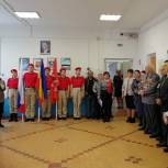 Багаевский район: В Садовской школе появилась «Парта героя» 
