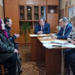 Николай Дементьев провел прием граждан в Холм-Жирковском районе