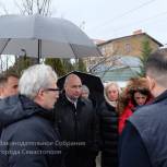 Владимир Немцев: Недопустимы ситуации, когда на тротуарах ставят частные заборы и парковки
