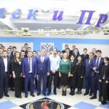 Депутаты от «Единой России» провели встречу с молодёжью в преддверии Дня молодого избирателя