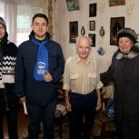 Луховицкие активисты партпроекта «Старшее поколение» поздравили ветеранов с Днем защитника Отечества