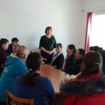 Тематические приемы семей с детьми проходят в Горномарийском районе