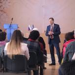 «Семейная приемная» в Ставропольском крае проводит консультации по вопросам демографической политики