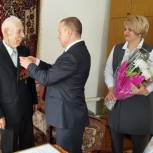 Василий Тишин вручил ветеранам Великой Отечественной войны юбилейные медали