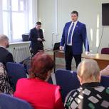 Ненецкие сторонники партии провели для пенсионеров семинар по защите от интернет-мошенников