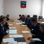 Члены и сторонники партии «Единая Россия» провели очередное заседание депутатского объединения