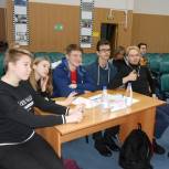 Сторонники Партии провели в Нарьян-Маре интеллектуальную игру «КиберКвиз» на тему безопасного интернета (фото)