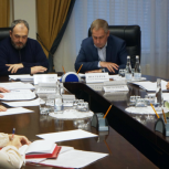 Ситников обсудил с главой Пуровского района планы Года дорог