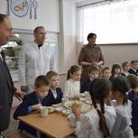 Партийцы завершили проверку готовности школ Башкортостана к организации бесплатного питания